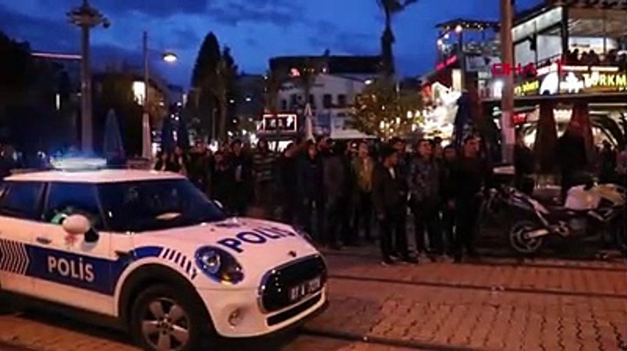 İntihar için saat kulesine çıkan kişiye 'atla' diye bağırdılar