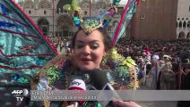 Carnaval de Venecia comienza con el vuelo de dos ángeles