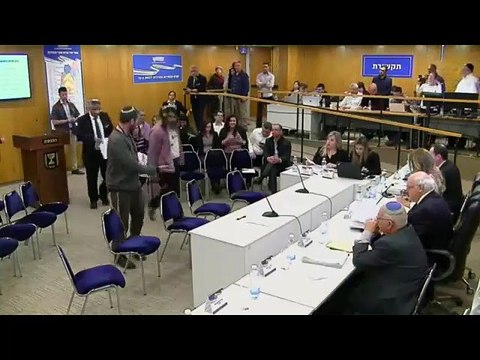 ניצן קפל לשופט מלצר: מערכת המשפט עובדת עם הרבה שוחד, לורי שם טוב במעצר כבר שנתיים