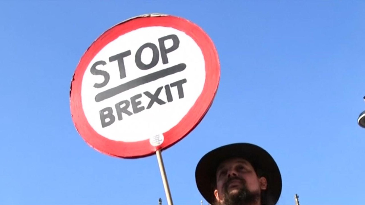 ماي تحدد موعدا جديدا للتصويت على خطتها المعدلة للبريكست
