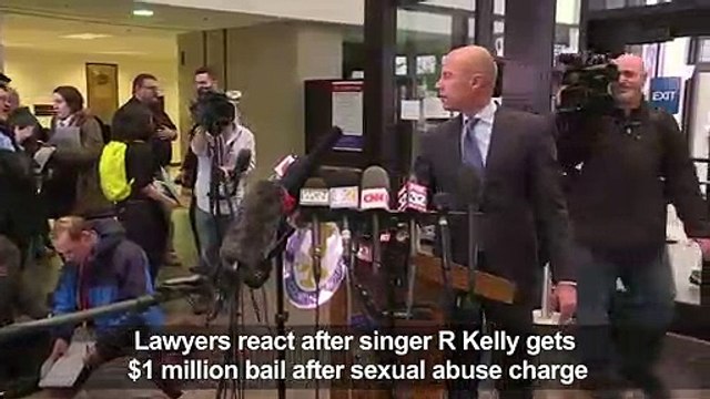 Singer R. Kelly gets $1 million bail for sexual abuse charges