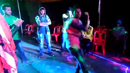 বিয়ে বাড়ির হলুদের নাচ