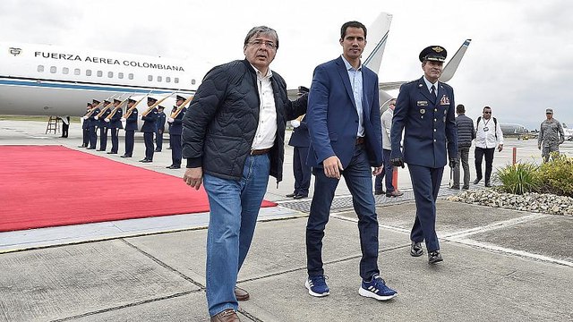 Venezuela : Juan Guaido veut maintenir la pression sur Nicolas Maduro