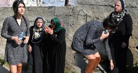 Genç Doktor, Sokak Ortasında İnsanlığın Ölmediğini Gösterdi