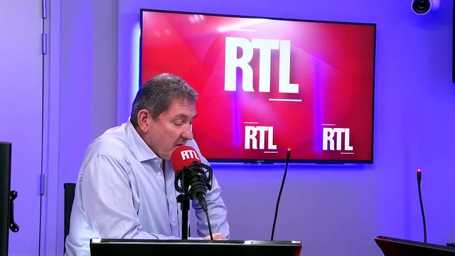 Michel Cymes décrypte la maladie du baiser