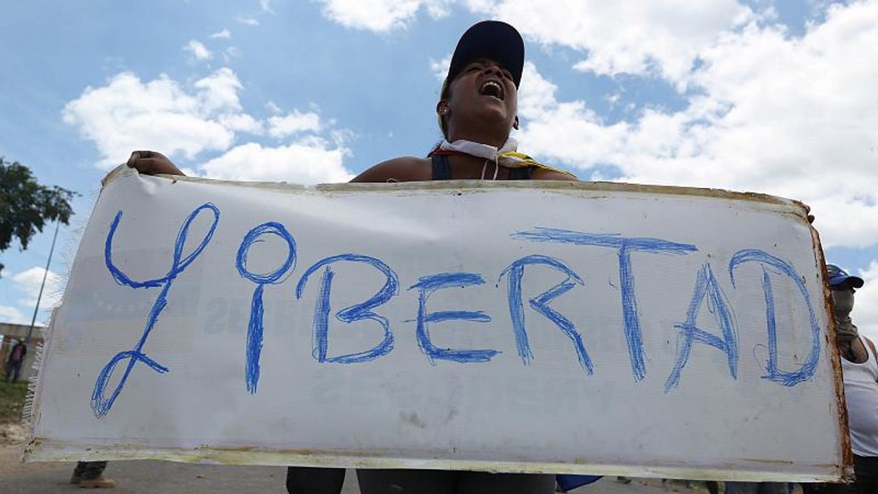 Venezuela: Militäreinmarsch laut US-Außenminister möglich