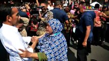 Ibu Ini Pingsan Pas Tatap Muka Dengan Presiden Jokowi