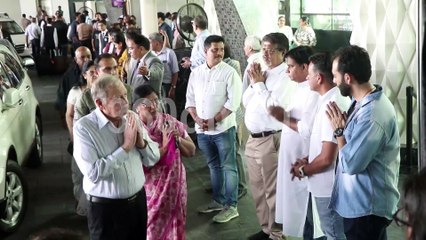 Many Bollywood Celebs at Prayer Meet of Rajkumar Barjatya