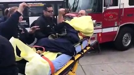 Röportaja hazırlanan haber ekibini soydular