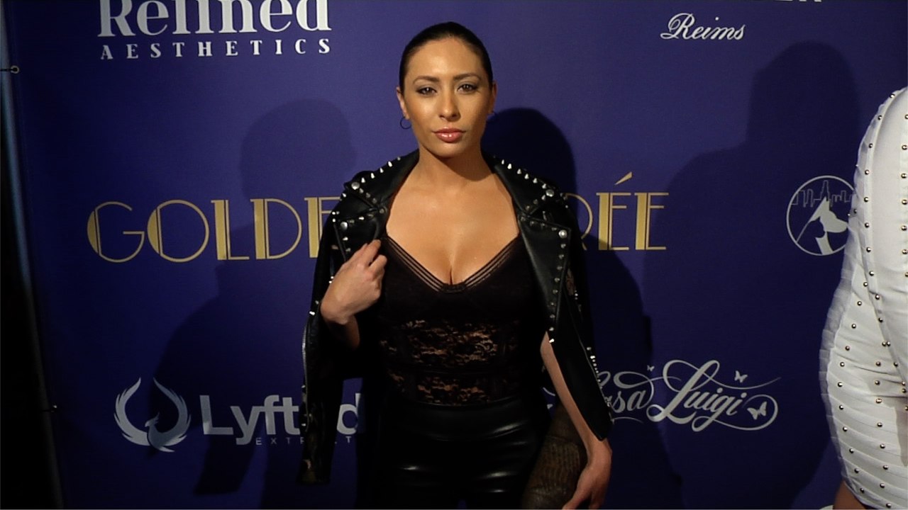 Karlee Perez 2019 Golden Soiree Pre-Oscar Party Red Carpet