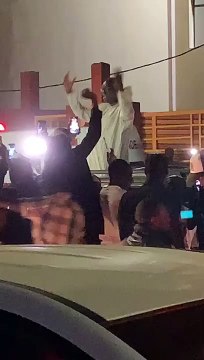 Les pas de danse endiablés de Me El Hadji Diouf sur Cc Snap de Sidy Diop