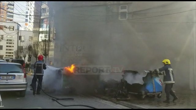 Report TV - Zjarr në kryeqytet, digjen kazanët e mbeturinave te 9-Katshet