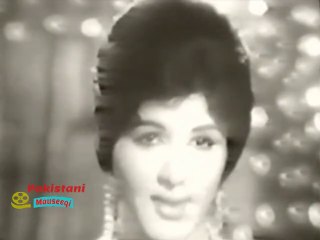 下载视频: Chattan 1967 : Ruk Jaiye Hum Dil Ki Baaten Keh Saken Itna Karam Farmaiye Ruk Jaiye : Naseem Begum : Music Rasheed Attre : L Qateel Shifai : Pakistani Old Film Song