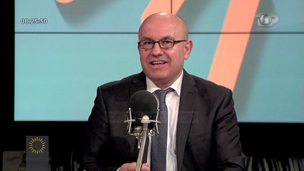 Wake Up/ Arjan Mullahi, doktori që po guxon me operacionet e vështira