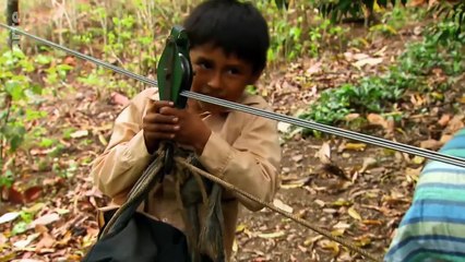 Chemins d'école, chemins de tous les dangers - Bolivie