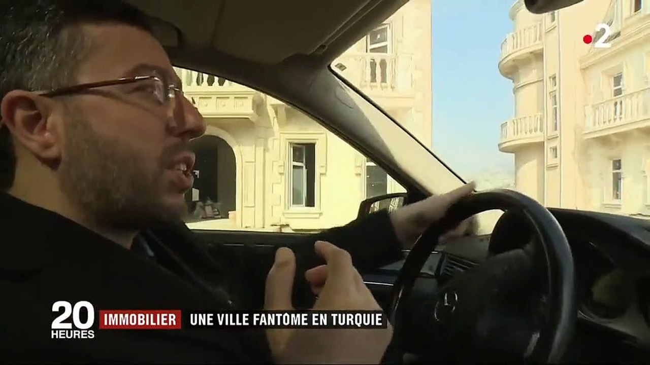 "On s'est inspiré de l'univers des contes de fées" : en Turquie, un projet immobilier tourne au film d'horreur à cause de la crise