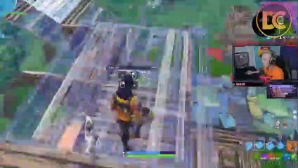 fortnite Tfue LOSES HIS MIND After Dying To A CONTROLLER Player With INSANE Aim Assist...
