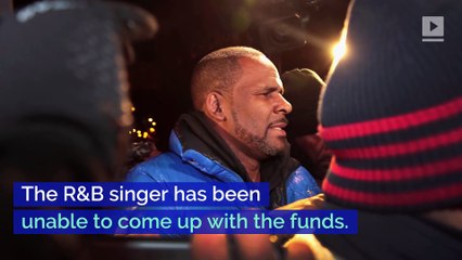 R. Kelly's Female Fans Are Reportedly Trying to Post His Bond