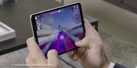 Huawei Mate X vs Galaxy Fold_ Which One Should You Buy_2019