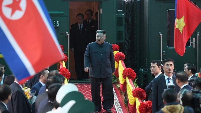 Le dictateur Kim Jong Un au Vietnam, il attend Trump