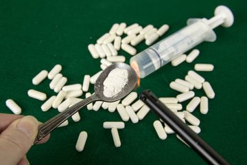 La France touchée par la terrible crise des opioïdes