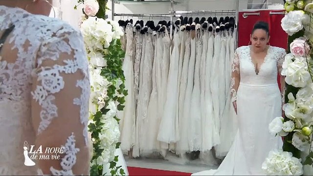Regardez la réaction très gênante et humiliante de la famille d'une future mariée dans La robe de ma vie sur M6 - Regardez
