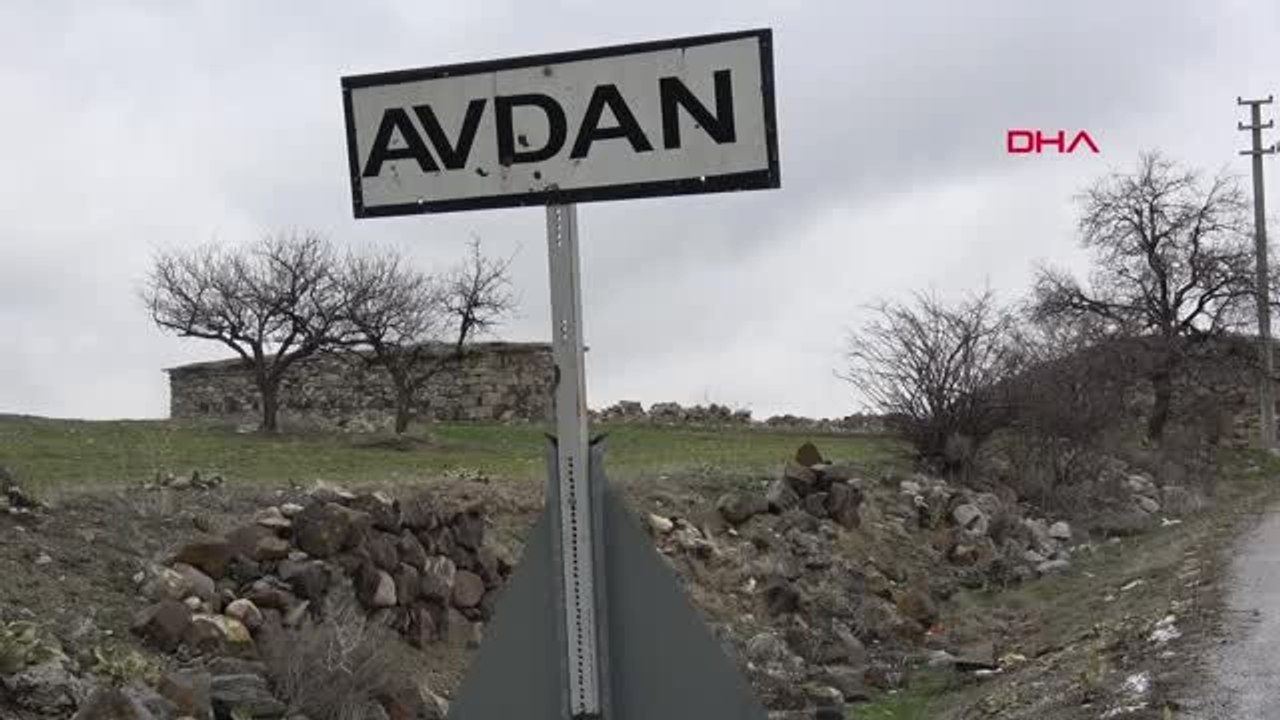 Afyonkarahisar Seçim Geldi Köyün Nüfusu 5'ten 35'e Çıktı