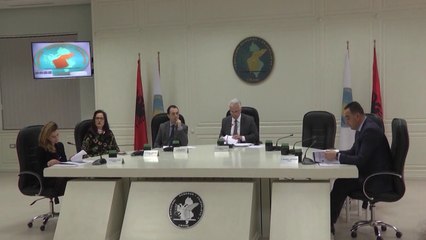 DORËHEQJA E DEPUTETËVE, KQZ KËRKESË  KUVENDIT SPECIFIKONI VAKANCAT