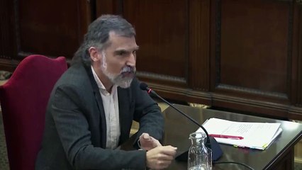 Cuixart explica l'incident a Badalona amb els cartells del referèndum