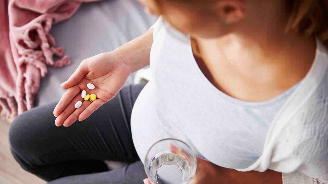 Zu welcher Tageszeit nimmt man am besten Vitamine ein?