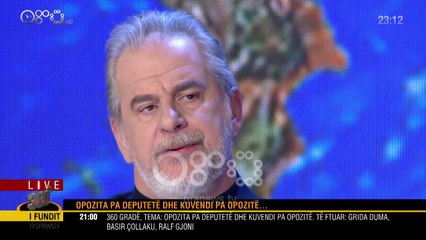 Ora News - Ironia e Vasilit: Fajin akoma na e ka Enveri