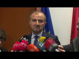 Download Video: Soreca: Protestë paqësore, qeveria e opozita të dialogojnë - News, Lajme - Vizion Plus