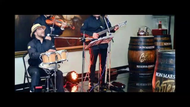 Son cubano Bogota,musicos fiestas Bogota 3103171380