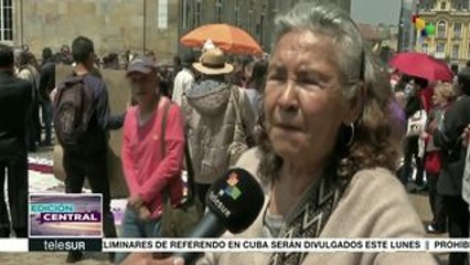 Colombianos se manifiestan en contra de la intervención a Venezuela
