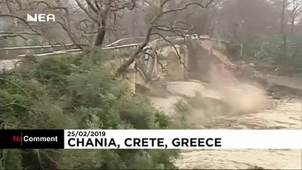 Összeomlott egy híd Krétán