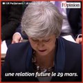 Theresa May propose un vote sur un Brexit sans accord ou un report
