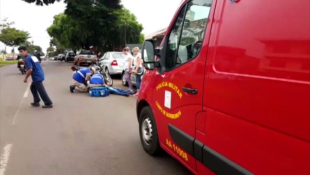 Homem fica ferido em colisão de trânsito na Avenida Rocha Pombo