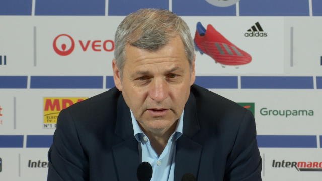 Lyon - Genesio : Mettre de côtés nos objectifs personnels et se concentrer sur ceux du club