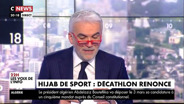 Découvrez les premières images d'Alexandre Benalla à sa sortie de prison après une semaine d'incarcération