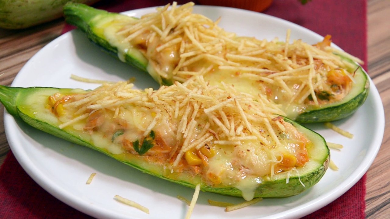 Fricassê de frango na abobrinha | Receitas Guia da Cozinha