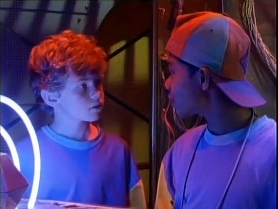 Ocean Girl [Deutsch]   S2E3   Das Phantombild des Vaters