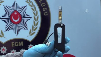 ABD'den Kargoyla Uyuşturucu Gönderilen Kadına Gözaltı