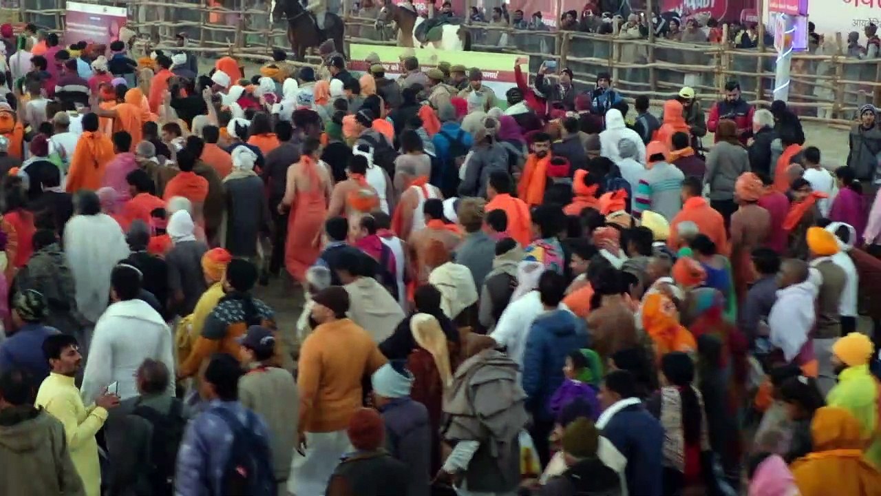 Chaos und Menschenmassen beim größten Fest derr Welt