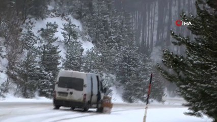 Domaniç’te kar yağışı ve tipi