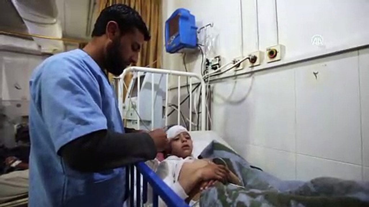 Esed'in saldırısından kurtulan küçük Hasna, kardeşini kurtaramadı - HAN ŞEYHUN