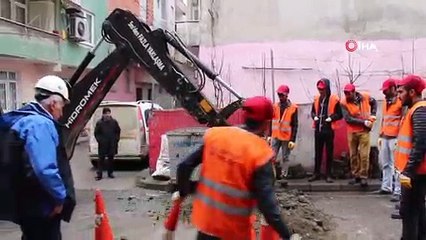 Anadolu Mahallesi'ne doğalgaz için ilk kazma vuruldu