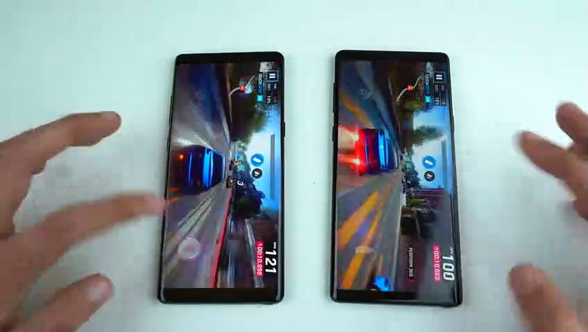 ⁣Samsung Galaxy Note 8 vs Note 9 - Speed Test