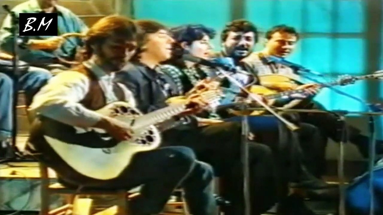Μικρός αρραβωνιάστηκα - Αθηναϊκή Κομπανία