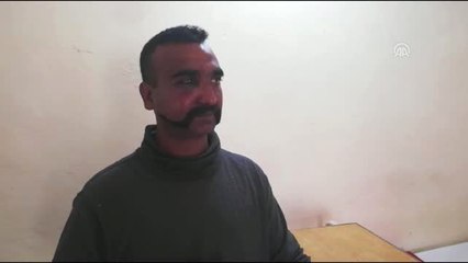 Düşürülen Hint Savaş Uçağı Pilotunun Sorgulanma Anı (2)