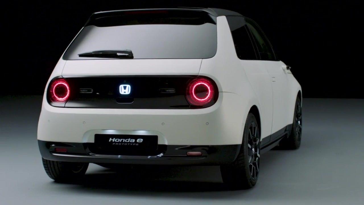 Weltpremiere des Honda „e Prototype“ in Genf